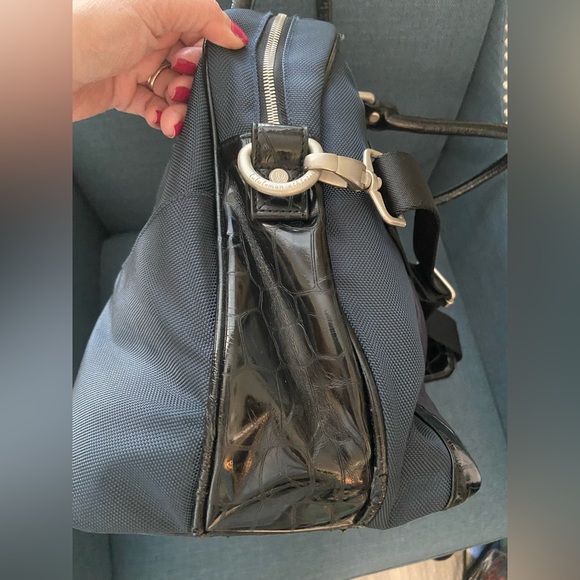 Lululemon Large Vintage Rare Gym/Travel Carry On Tote Shoulder Bag Navy & Silver - Picture 10 of 16